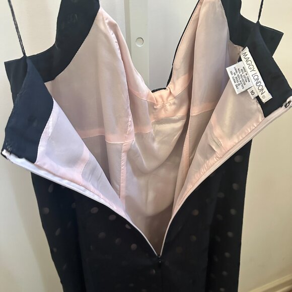 Maggy London Black Pink Polka Dot Lined Halter Dress Sz 10 - Picture 2 of 13